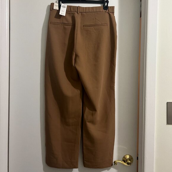 Abercrombie & Fitch Women’s Crossover Waist Tailored Relaxed Pant, Camel Brown - Picture 4 of 6